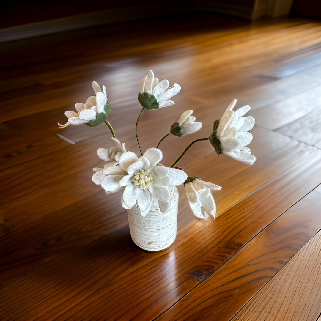 Bouquet of Daises in a table Vase